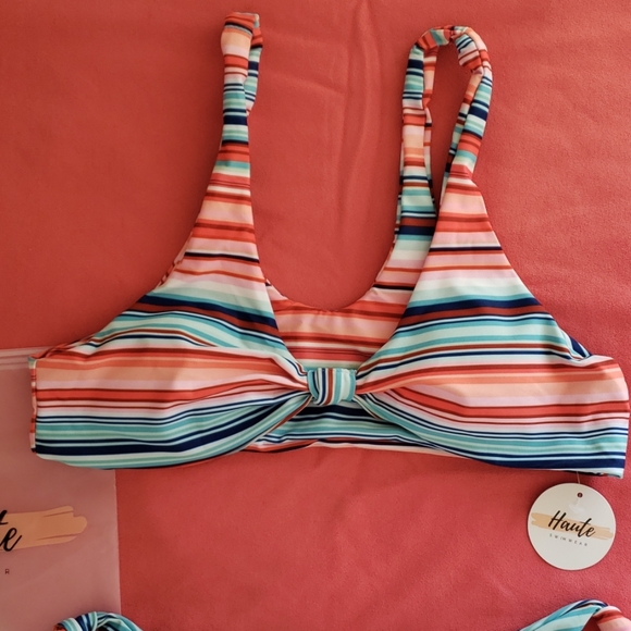 New with tags super comfy striped Haute bikini - Picture 2 of 4